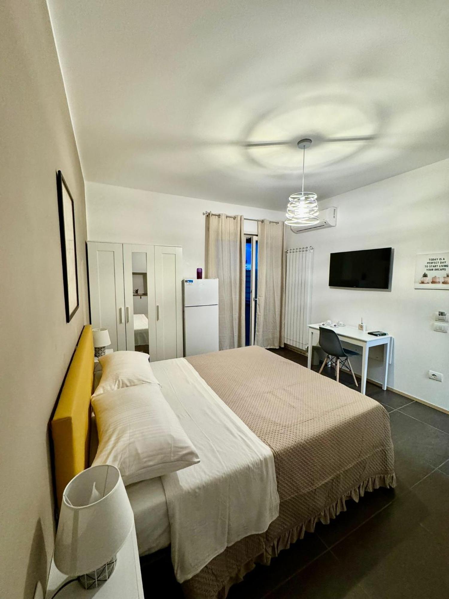 Bed and Breakfast Il Ruggi Bb Салерно Екстер'єр фото
